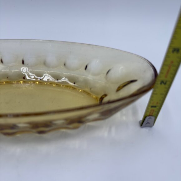 Vintage Amber Glass Oval Serving Dish With Scalloped Design Vegetables Candy’s - Picture 6 of 9